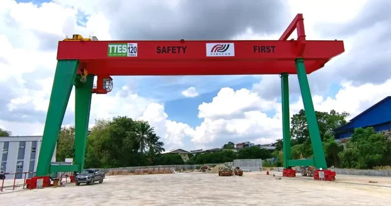 Double girder gantry crane