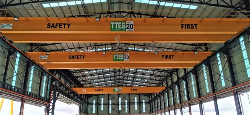 Double girder overhead travelling crane