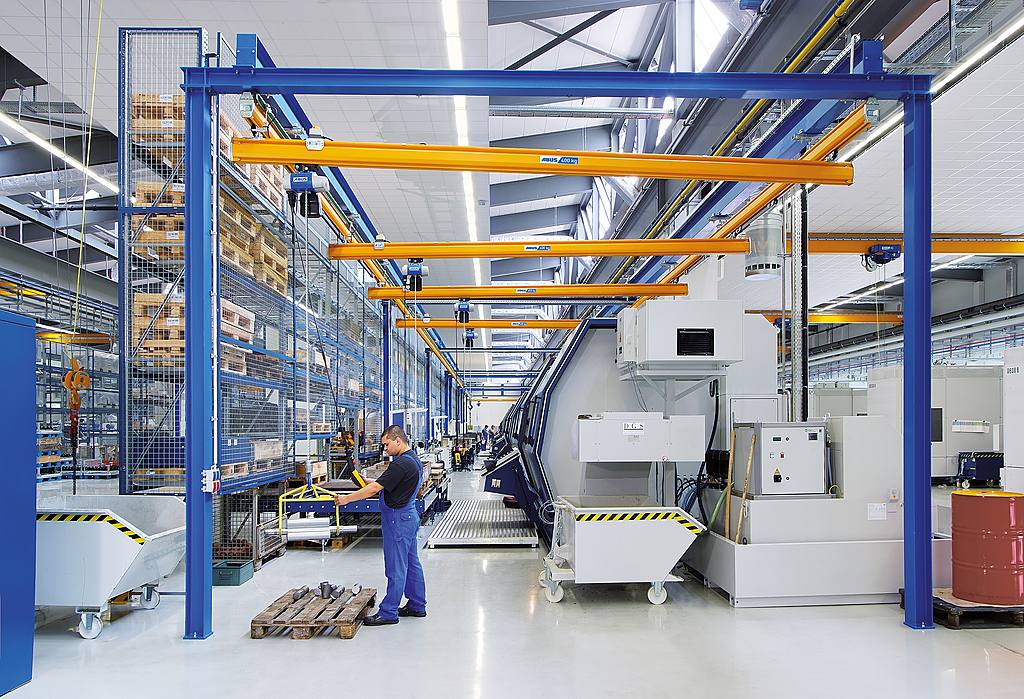 ABUS HB light-crane system installed above a production line